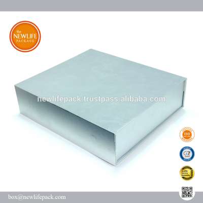 Hard Metalized box silver 003